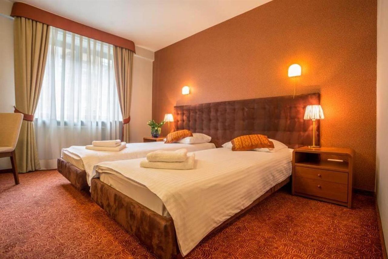 Classic Hotel 克拉科夫 外观 照片
